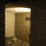 Le mur côté studio A - vu de l'entrée