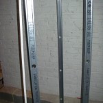 Derrière le pan coupé avant gauche