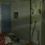 Encadrement terminé de l'enceinte arrière droite